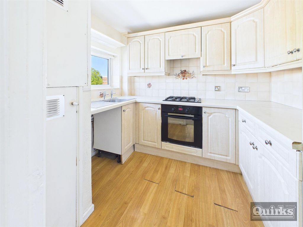 Property photo 3 of 7 Cam02342G0-Pr0173-Still005.Jpg