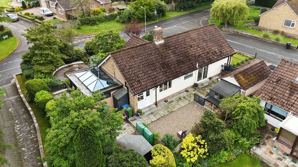 Property photo 1 of 24