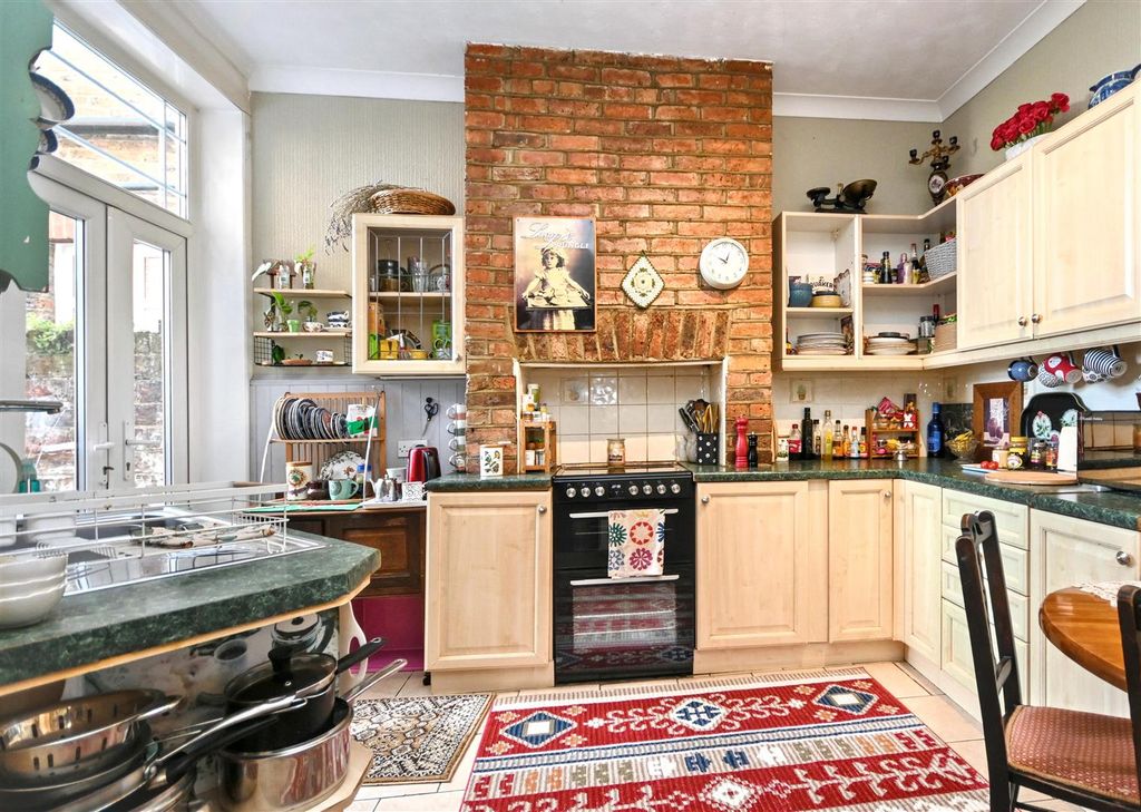 Property photo 3 of 14 3.Jpg