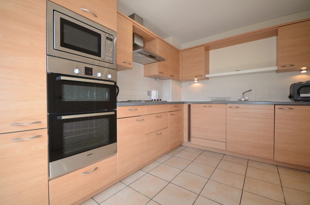 Property photo 2 of 15 1