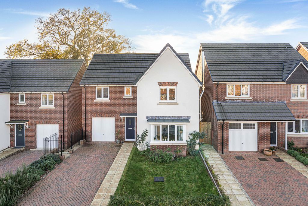 Property photo 1 of 22