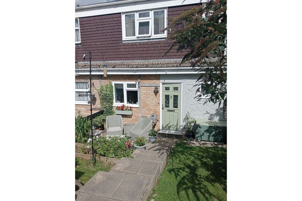 Property photo 1 of 19