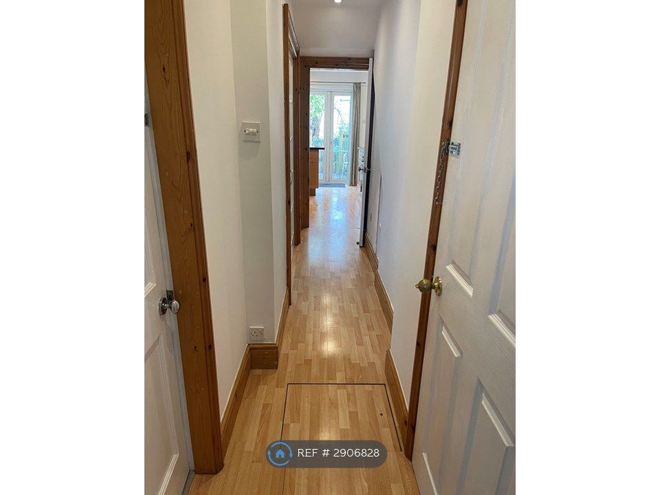 Property photo 3 of 6 Hallway (View To Kitchen)