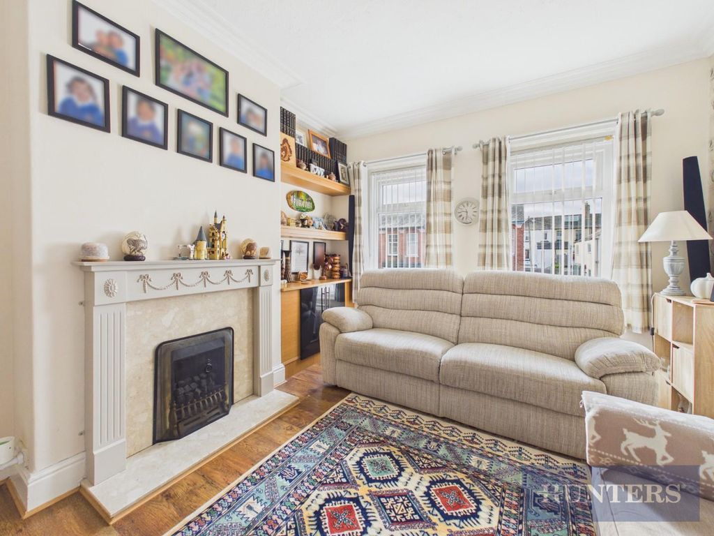 Property photo 3 of 15 Cam05316G0-Pr0341-Still002.Jpg