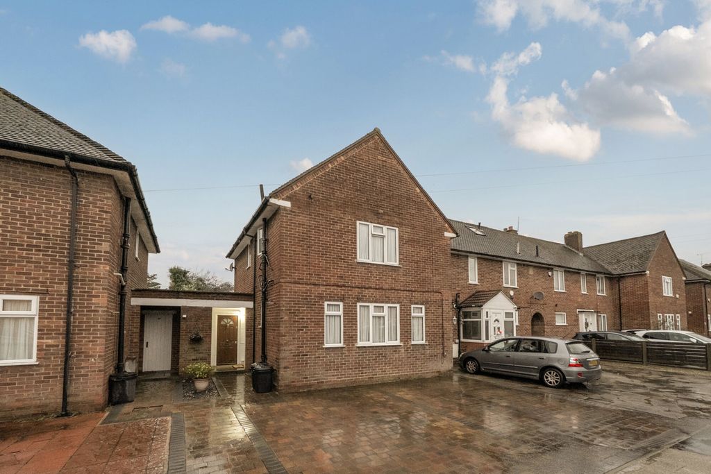 Property photo 2 of 20 1400295-4-69691B6...