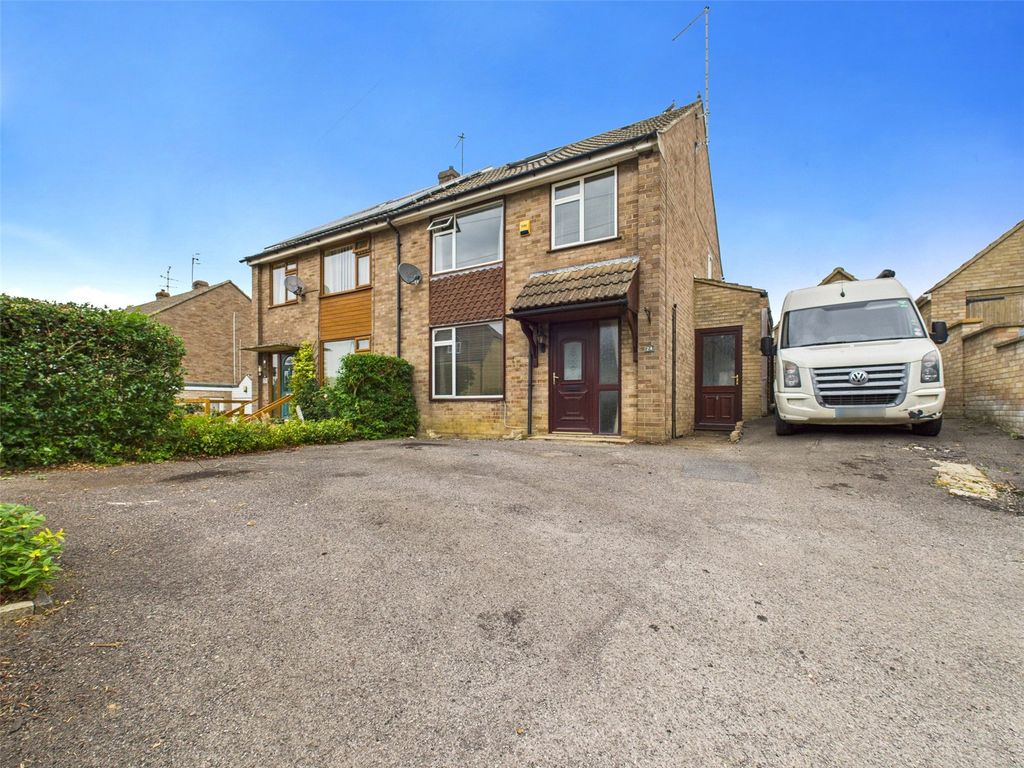 Property photo 1 of 22 Picture No. 09