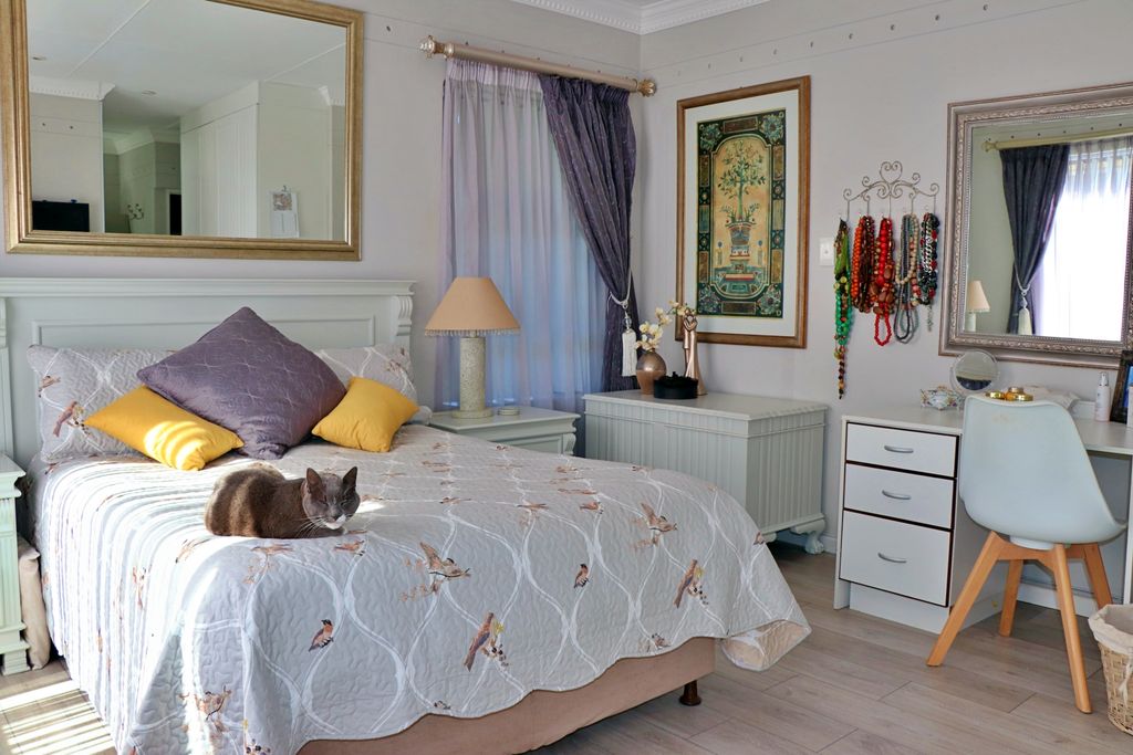 Property photo 1 of 30