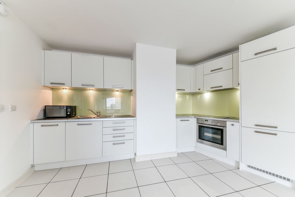 Property photo 1 of 14 Washington Buildi...