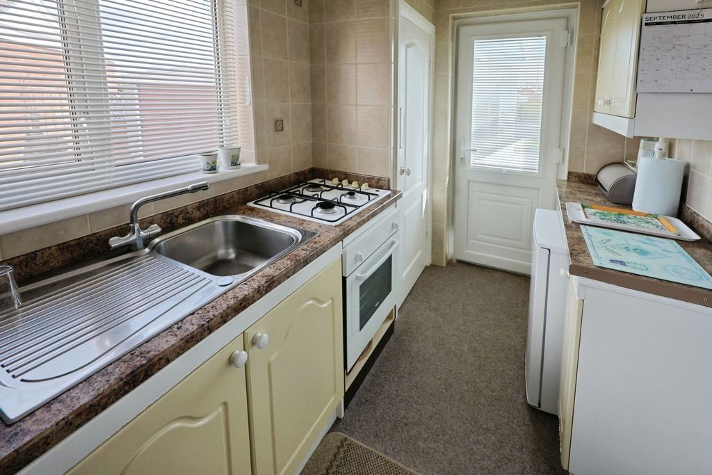 Property photo 3 of 12 Pbox-Img.Jpg