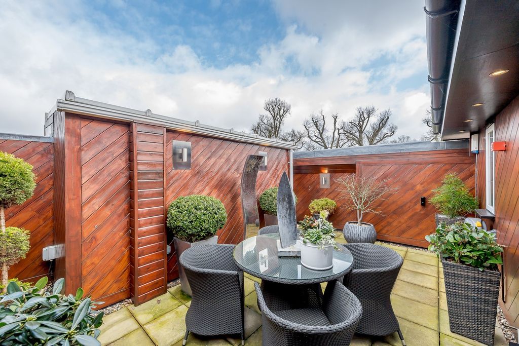 Property photo 2 of 16 Picture No. 16