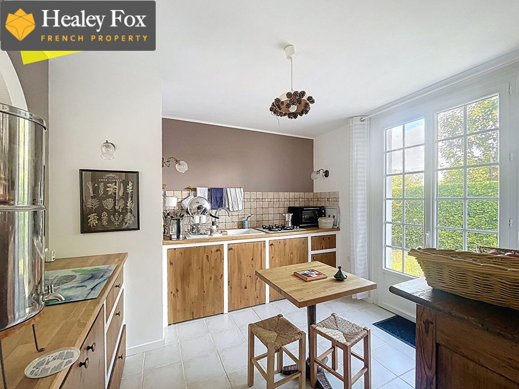 Property photo 2 of 15