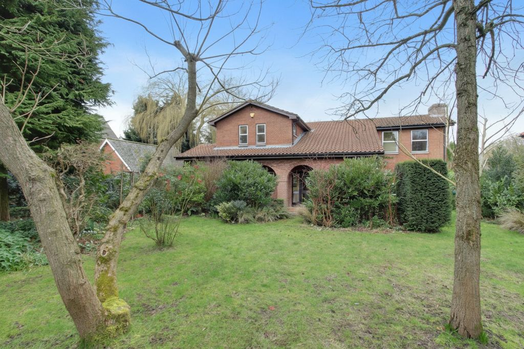 Property photo 1 of 54