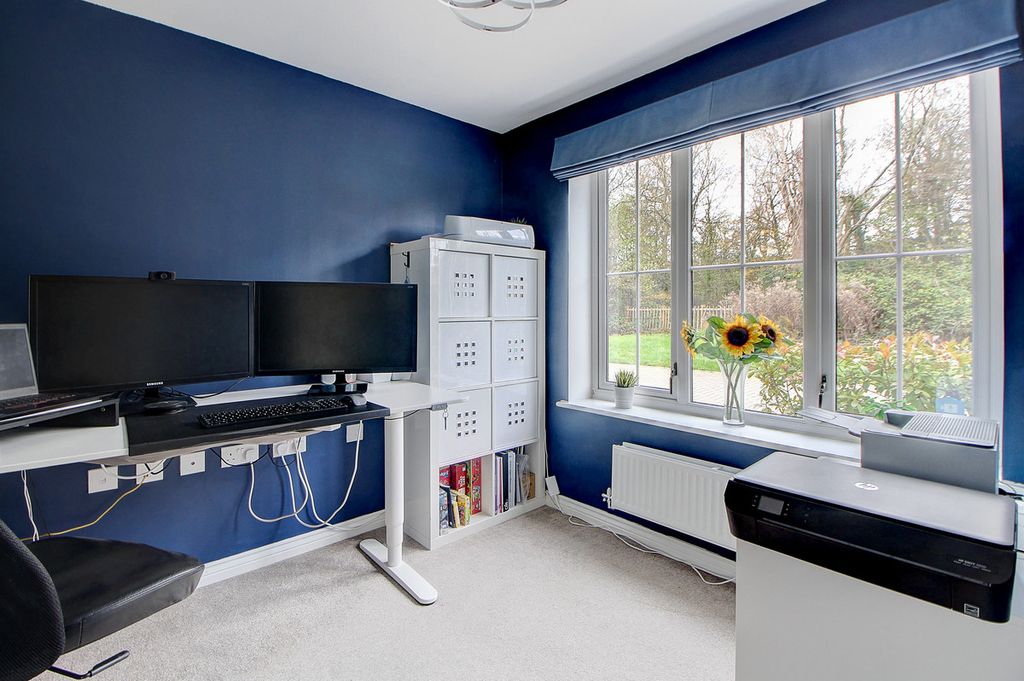 Property photo 3 of 29