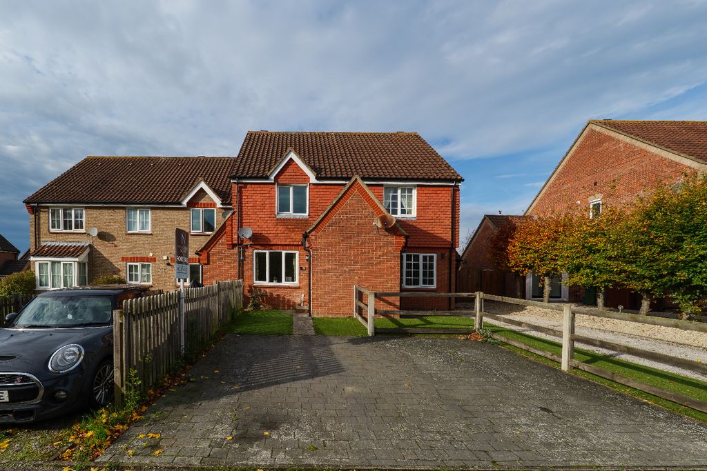 Property photo 1 of 13 4642440