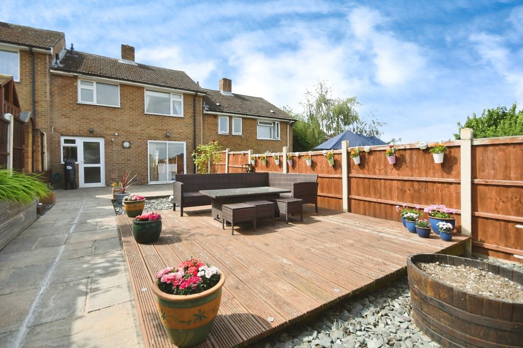 Property photo 1 of 17 Photo