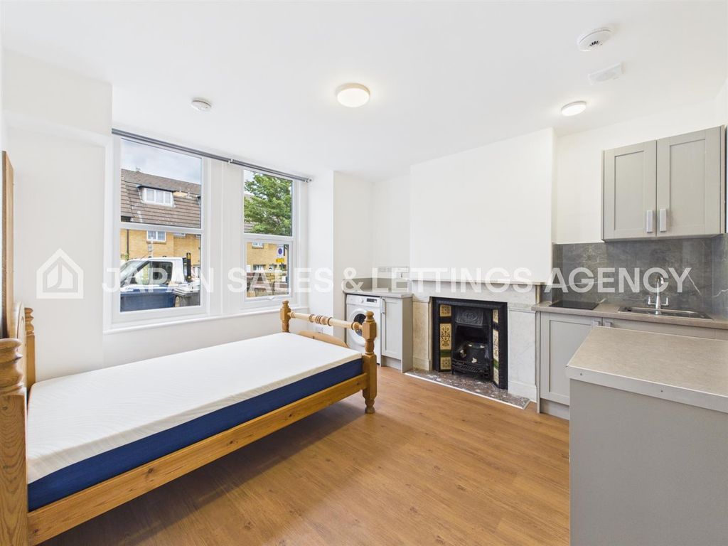 Property photo 1 of 2 Cam04401G0-Pr0148-Still003.Jpg