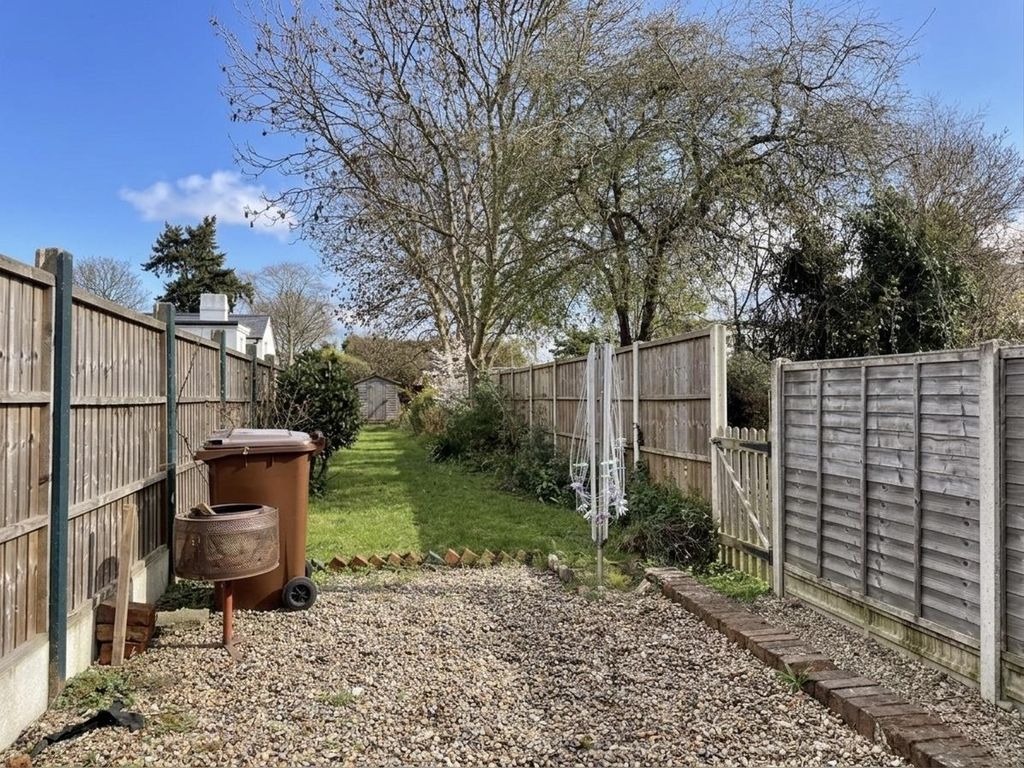 Property photo 3 of 18