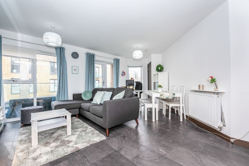 Property photo 1 of 15 Photo #1