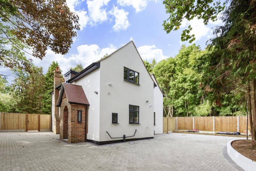 Property photo 1 of 20