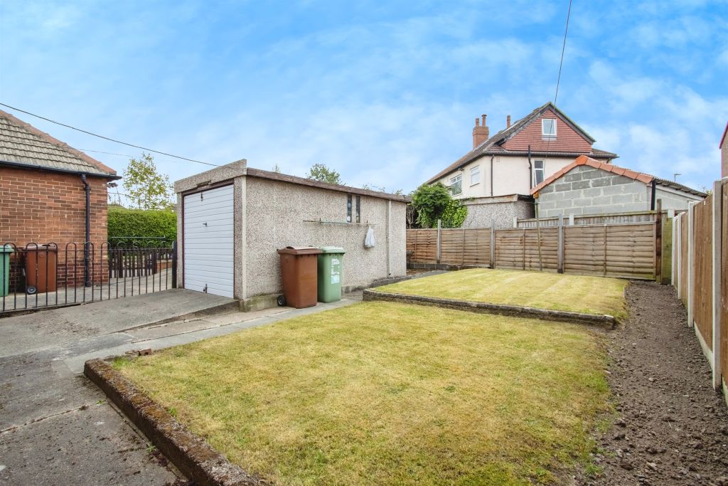 Property photo 2 of 14