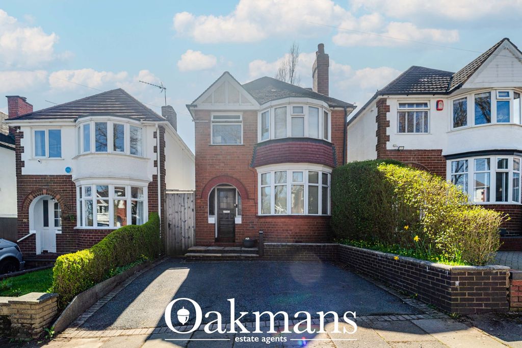 Property photo 1 of 19 Photograph