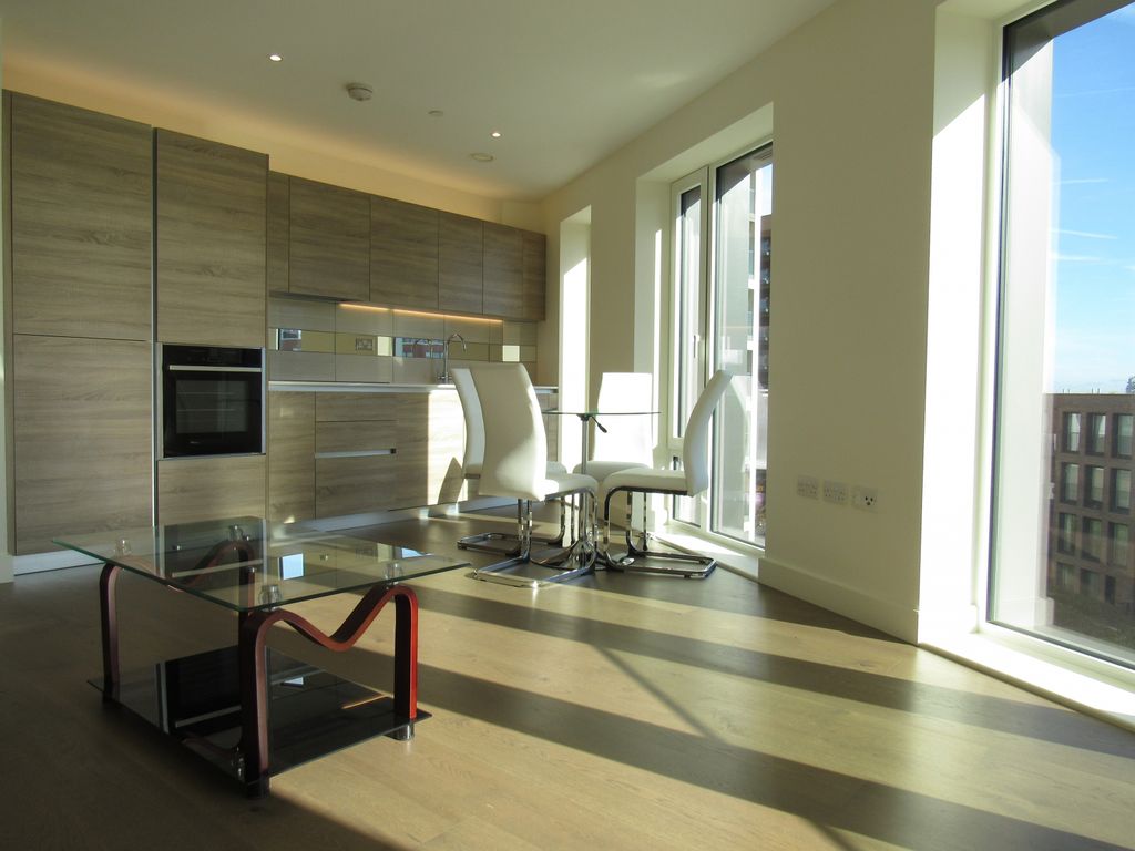 Property photo 3 of 11 Gallery