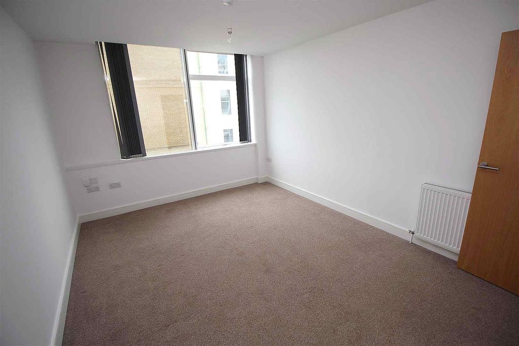 Property photo 2 of 7 Lounge1.Jpg