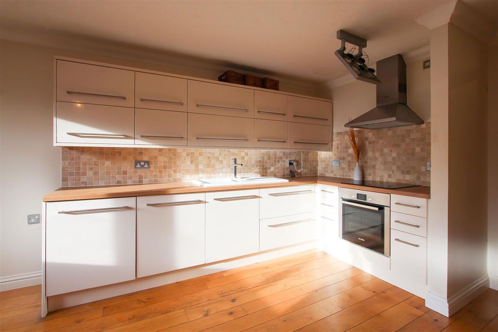 Property photo 3 of 7 Img_3082.Jpg