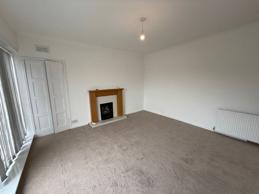Property photo 2 of 11 Gallery