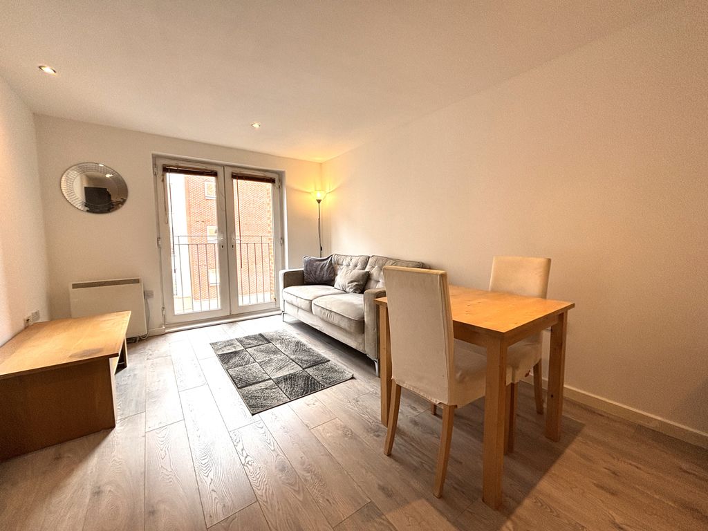 Property photo 2 of 9 Gallery