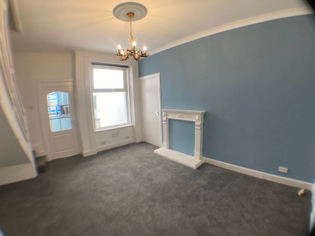 Property photo 3 of 18 Photo 3