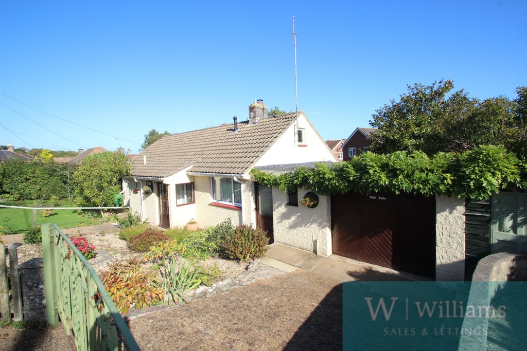 Property photo 1 of 22 Front