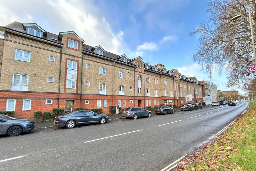 Property photo 1 of 10 Picture No. 12