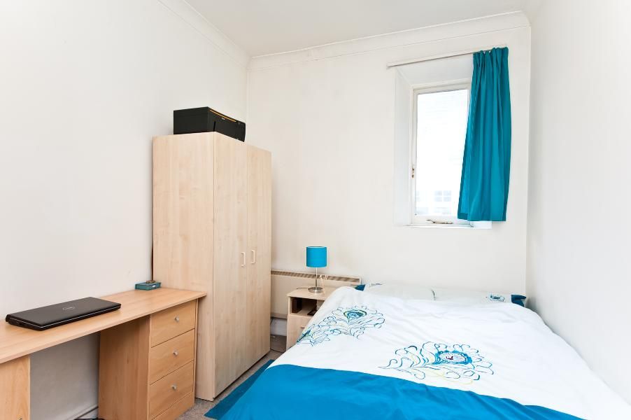 Property photo 3 of 3