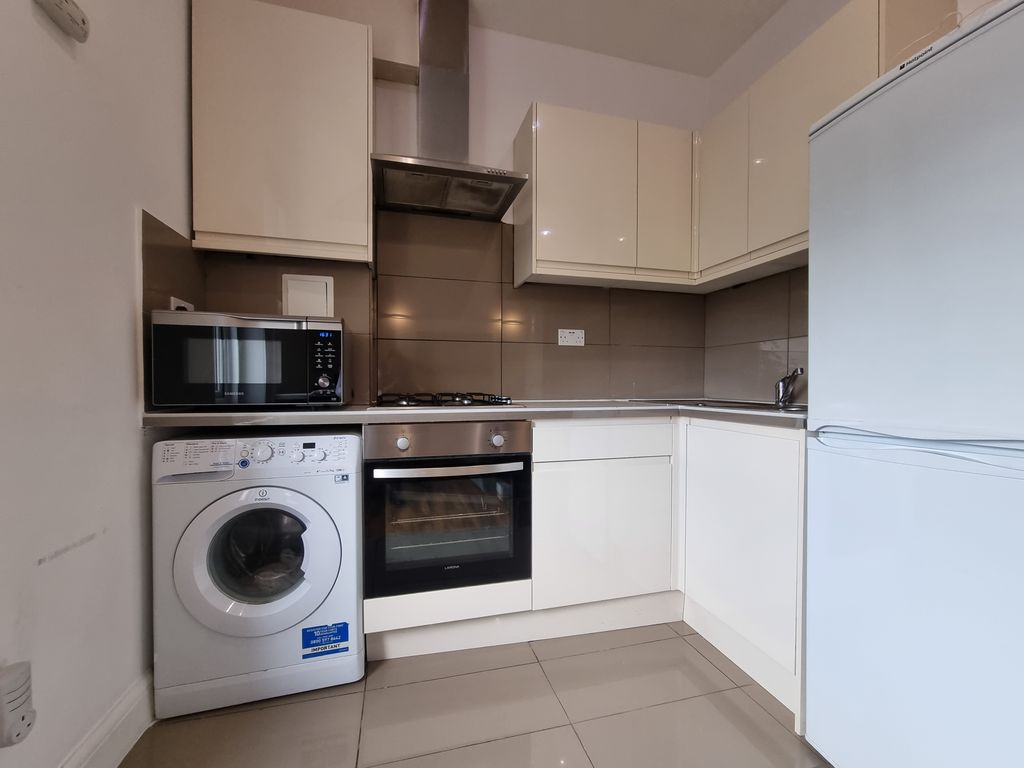 Property photo 2 of 3