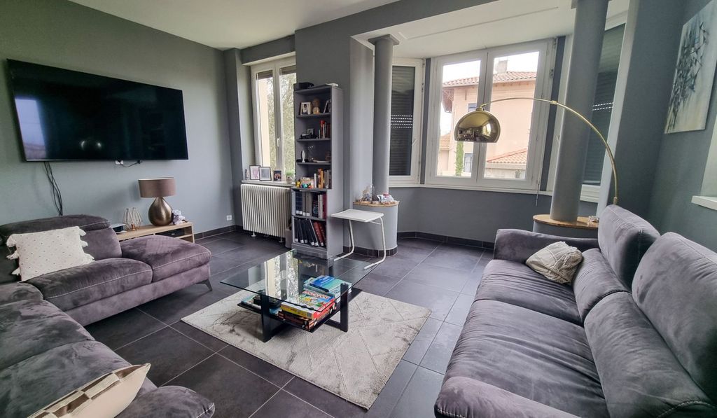 Property photo 3 of 26