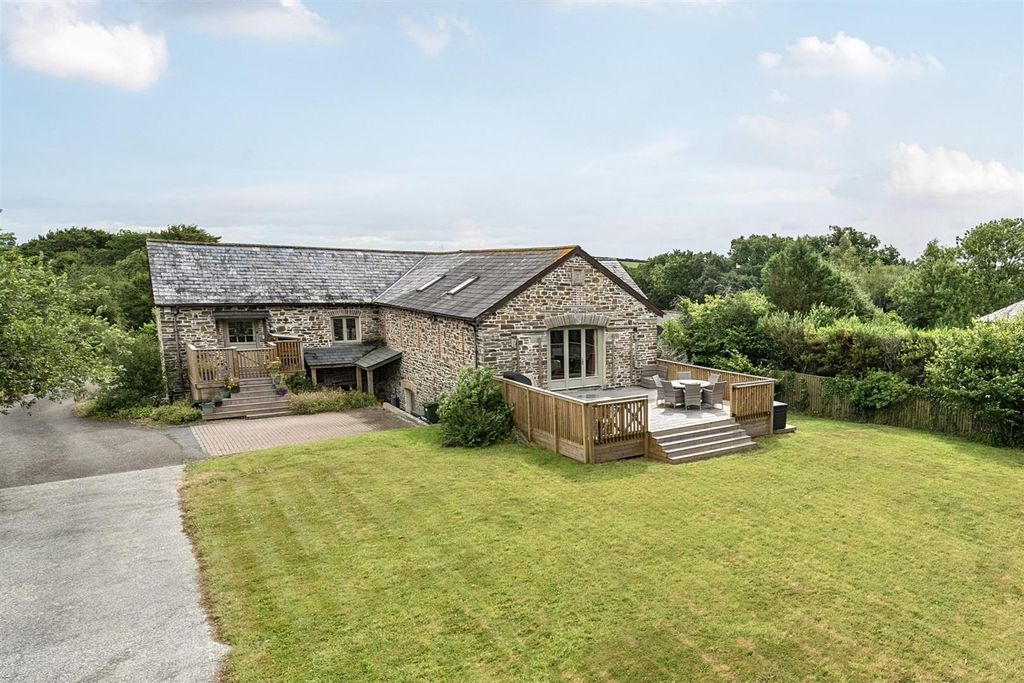 Property photo 2 of 30