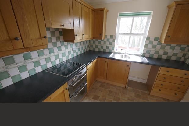 Property photo 3 of 5 Kitchen