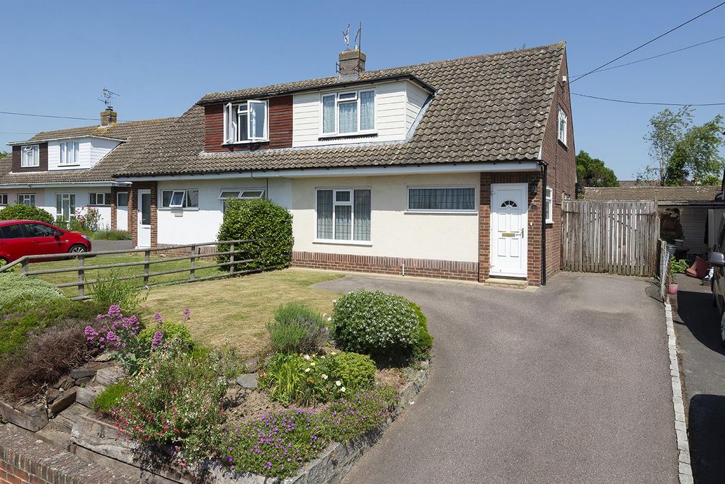 Property photo 1 of 15 88Pound01.Jpg