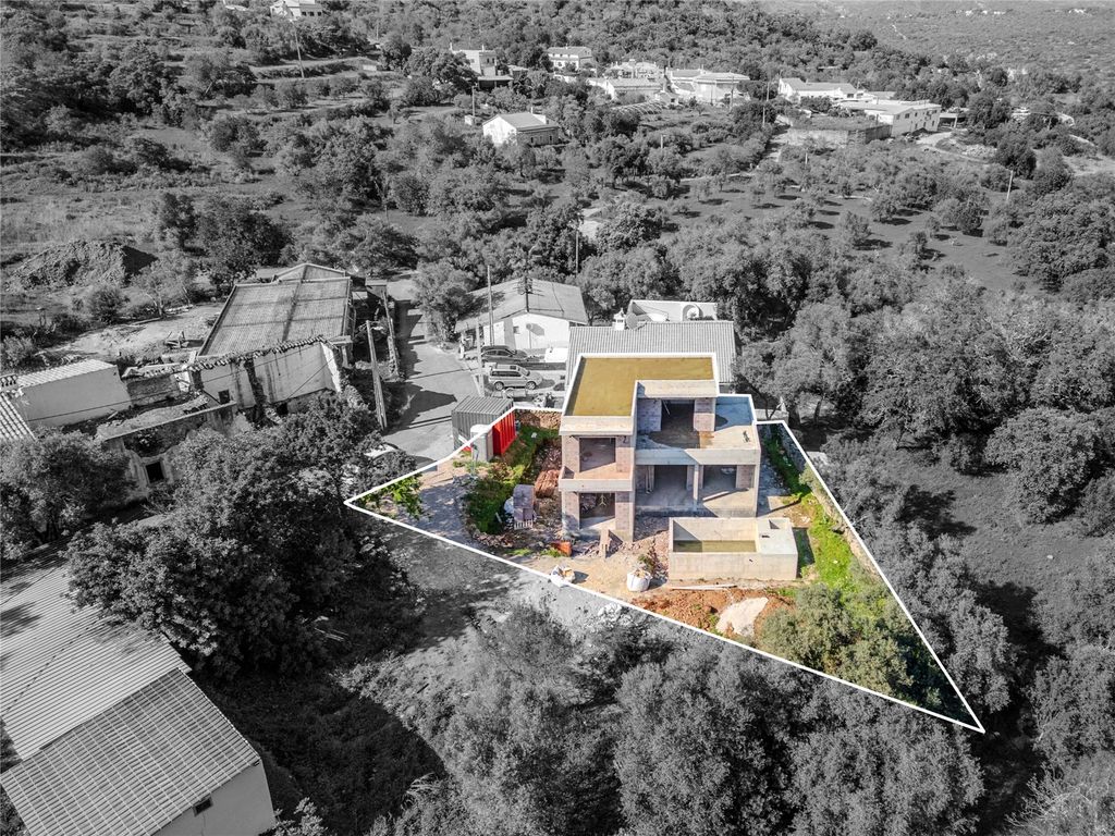 Property photo 1 of 14 Picture No. 33