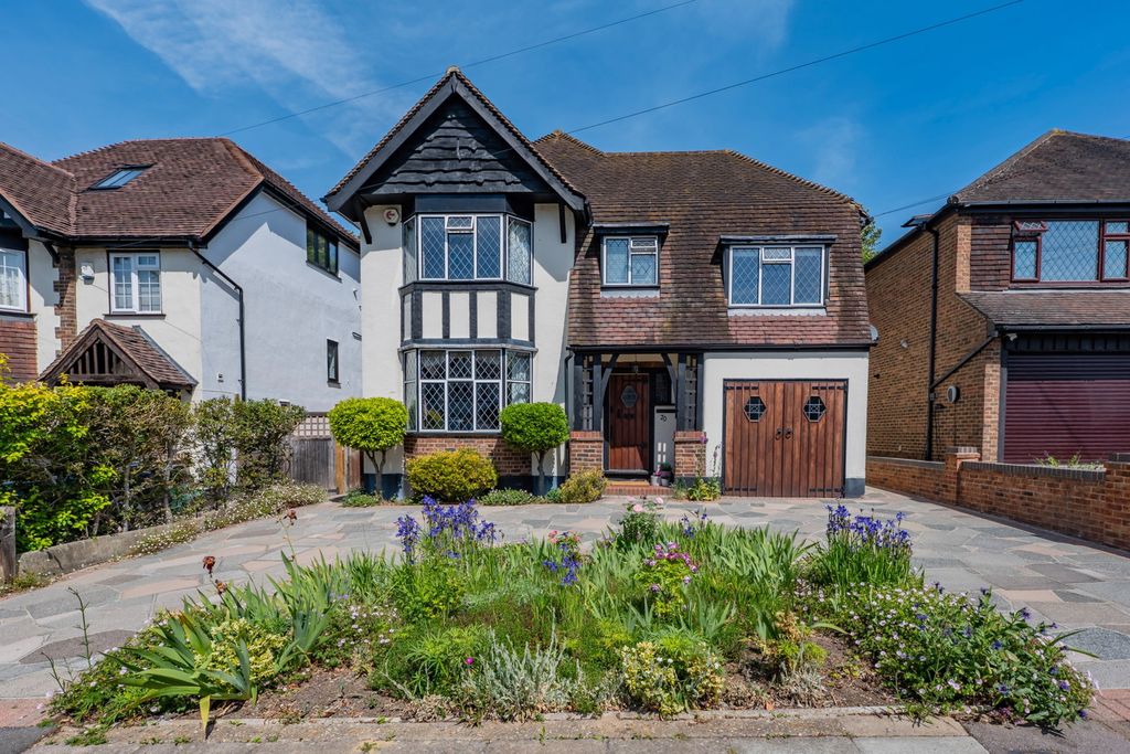 Property photo 1 of 30