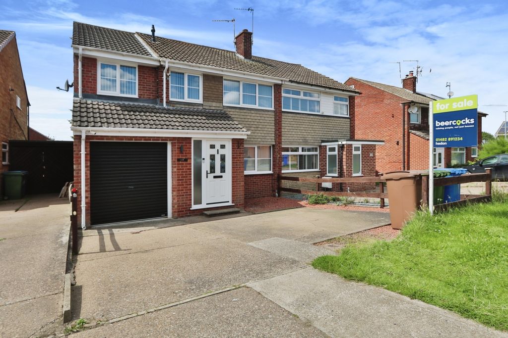 Property photo 1 of 19 3799860