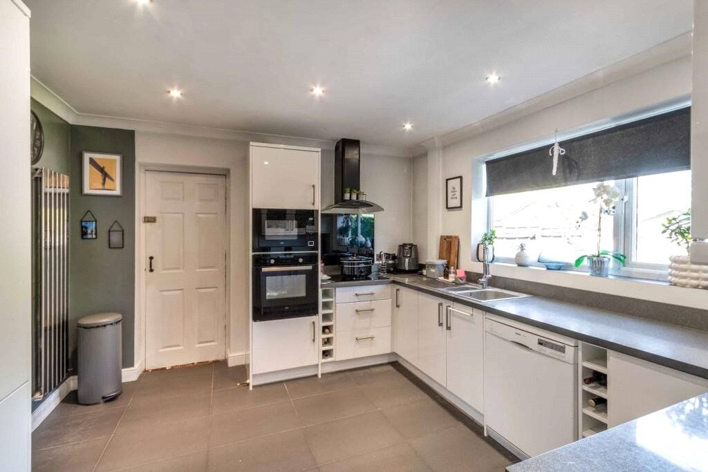 Property photo 2 of 16 Picture No. 06