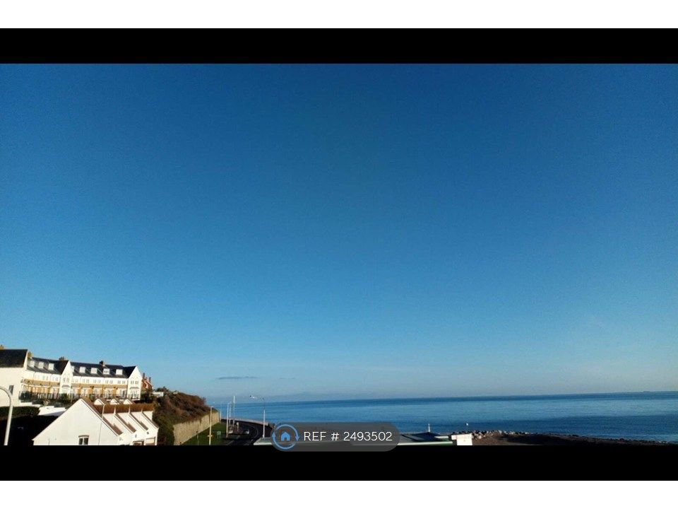 Property photo 2 of 16 Sea View