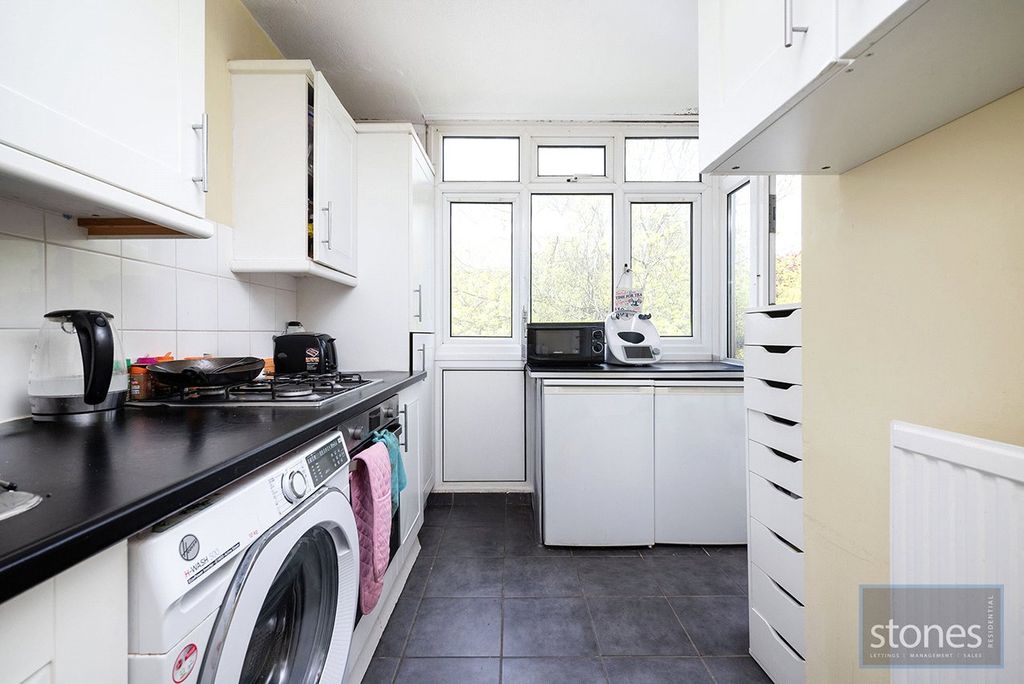 Property photo 3 of 14 Picture No. 06