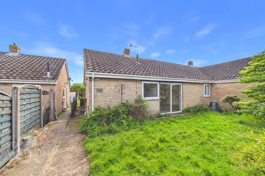 Property photo 1 of 24