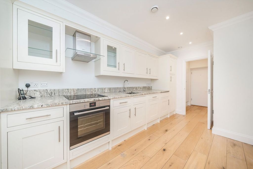 Property photo 3 of 5