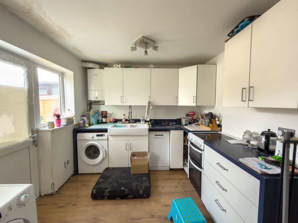 Property photo 3 of 10 Image 3