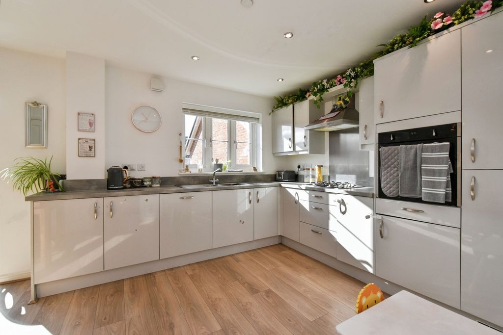 Additional image 7 of 3 bed detached house for saleBeech Avenue, Bargoed CF81