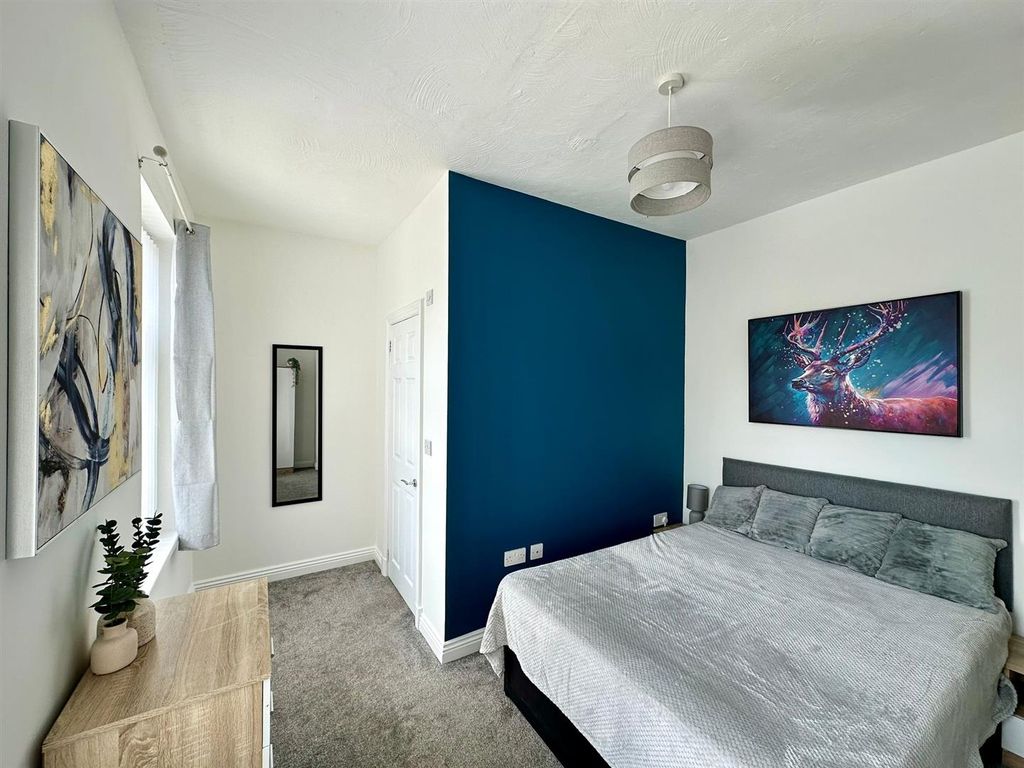 Property photo 1 of 9 Photo-2024-08-30-16-02-04.Jpg